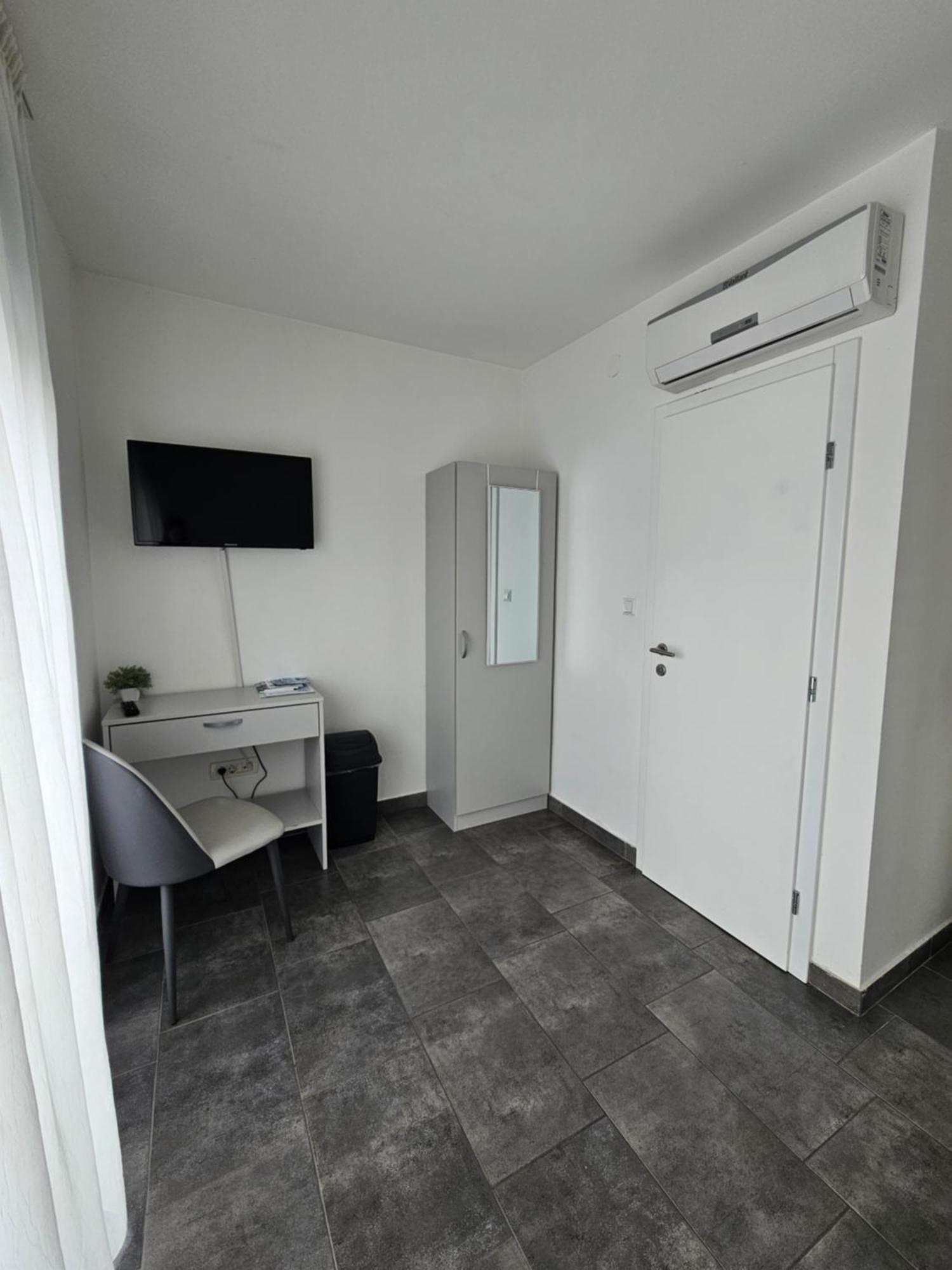 Filipovic Rent A Car & Apartments Selnica Scitarjevska Exterior photo